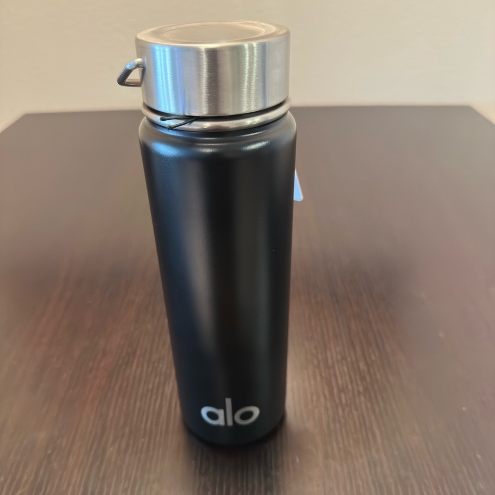 ALO Water Bottle